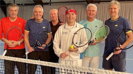 Die Männer 65 des Stader TC (von links): Michael Busch, Peter Meyer, Klaus Schmidt, Vinco Topic, Gerd Pasterkamp und Stephan Brune.