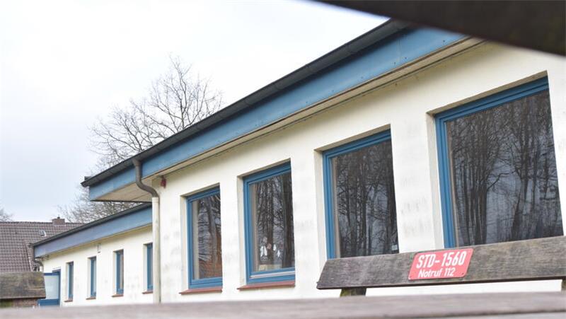Mehr als 4 Millionen Euro: Sporthallen-Neubau in Agathenburg wird noch mal teurer Die Mehrzweckhalle in Agathenburg soll seit Jahren neu gebaut werden.
