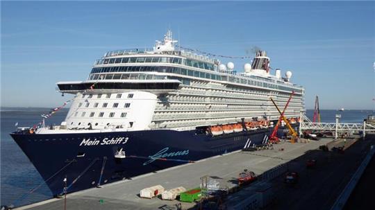 Die „Mein Schiff 3“ kann am 8. Dezember in Bremerhaven besichtigt werden. 