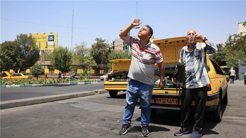 Trockenheit: Wenn das Wasser knapp wird Die Millionenmetropole Teheran steht vor einer Wasserkrise.