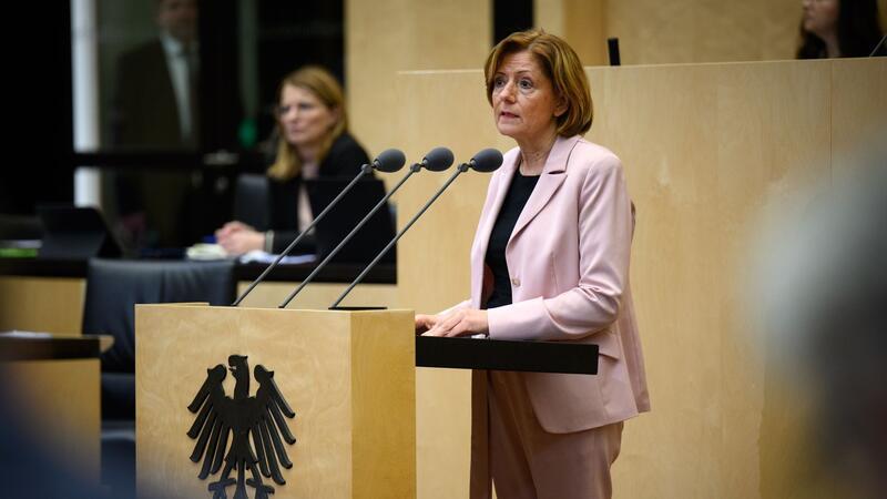 Reform des Staatsbürgerschaftsrechts nimmt letzte Hürde Die Ministerpräsidentin von Rheinland-Pfalz, Malu Dreyer, hat sich für die Reform ausgesprochen.