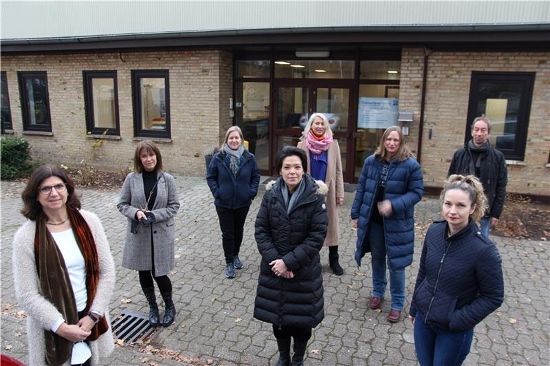 Die Mitarbeiter und alle Angebote des Diakonieverbands in Buxtehude sind umgezogen und jetzt am Fruchthof erreichbar. Fotos: Richter