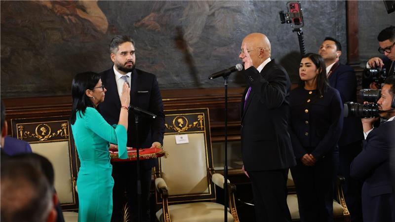 Die Nachfolgerin des von den USA festgenommenen Staatschefs Maduros, Rodríguez, legte ihren Amtseid ab.