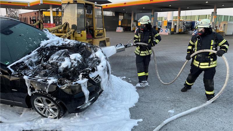 Die Nachlöscharbeiten gestalteten sich schwieriger als gedacht.