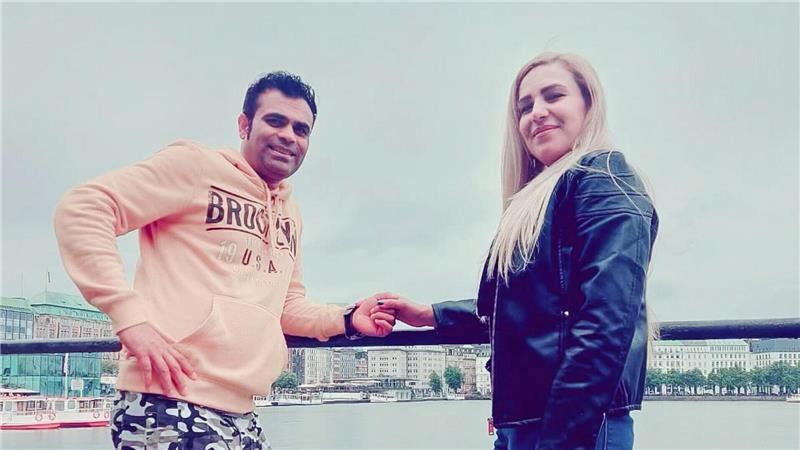 Die Naeemis genießen ihre Freiheit und spontane Ausflüge – wie hier an die Alster in Hamburg.