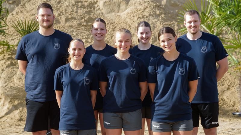 Dutch Community beim BSV: So ticken die Neuzugänge aus den Niederlanden Die Neuen beim BSV (von links): Co-Trainer Philipp Warnholtz, Paula Mews, Fleur Schouten, Enna Oberländer, Lucy Strauchmann, Nikki van der Vorst und Trainer Jonas Schlender.