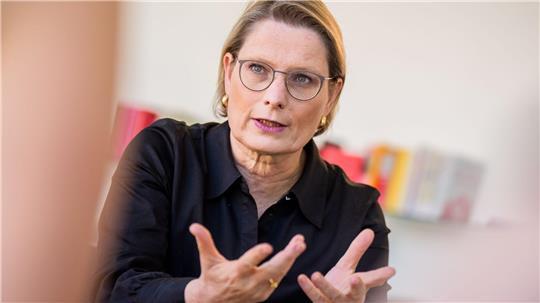 Die Neuregelung zur Vaterschaftsanfechtung ist die erste familienrechtliche Reform, die von der neuen Regierung auf den Weg gebracht wird.  