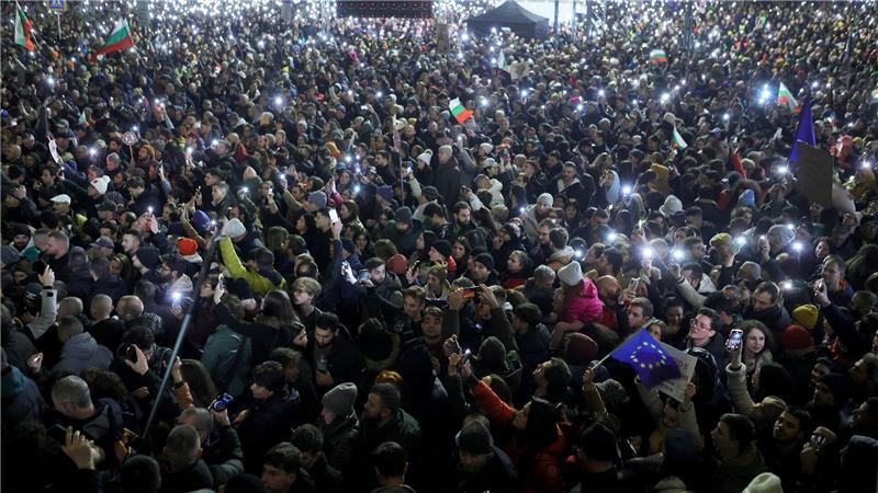 Die Neuwahl war nach Massenprotesten gegen Korruption und nach dem Rücktritt der prowestlichen Koalitionsregierung um ein konservatives Bündnis (Gerb-SDS) im Dezember 2025 notwendig geworden. (Archivbild)