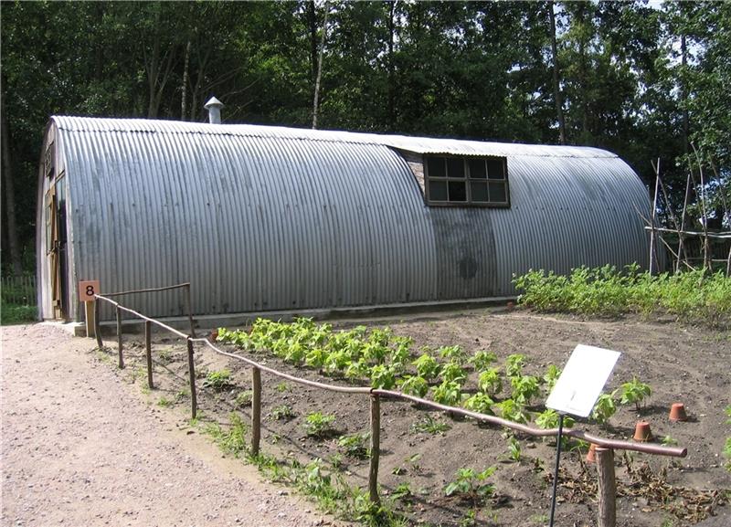 Die Nissenhütte am Kiekeberg stammt aus dem Camp Reinsehlen.