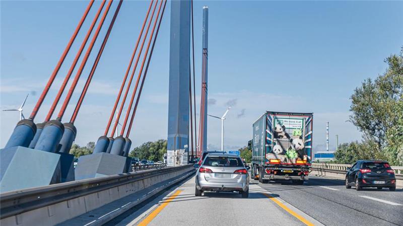 Marode Straßen – Länder pochen auf Infrastrukturfonds Die Norderelbbrücke von und nach Hamburg ist dringend sanierungsbedürftig.