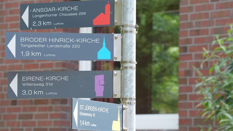Nordkirche gibt Gebäude auf – „Wie ein Abbruchunternehmen“ Die Nordkirche hat in Hamburg, Schleswig-Holstein und Mecklenburg-Vorpommern knapp 1,6 Millionen Mitglieder und rund 1.950 Kirchengebäude.
