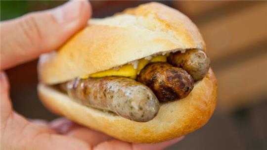 Die Nürnberger Bratwurst ist rechtlich ein geografisch geschütztes Produkt.