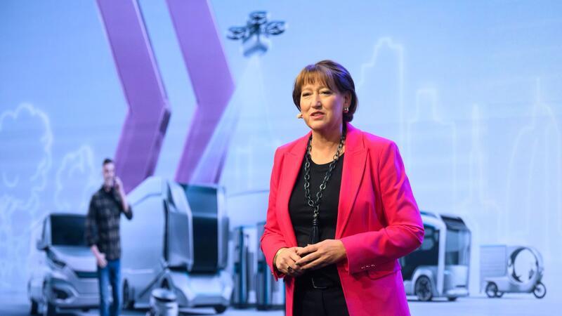 Die Nutzfahrzeugindustrie spielt laut VDA-Chefin Müller eine entscheidende Rolle im Güterverkehr und in der Logistik. (Archivbild)