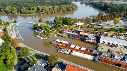Die Oder bei der Stadt Nowa Sol in der Woiwodschaft Lebus. Auch hier werden Vorkehrungen für das Hochwasser getroffen.