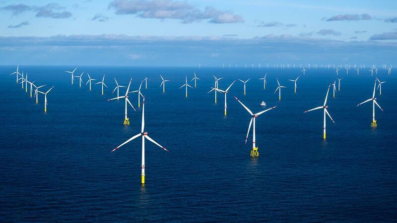 Die Offshore-Windkraft soll in den kommenden Jahren deutlich ausgebaut werden. (Archivbild)