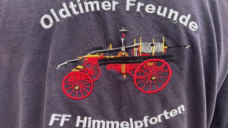 Die Oldie-Gruppe legt Wert aufs Detail - auch bei der Kleidung.