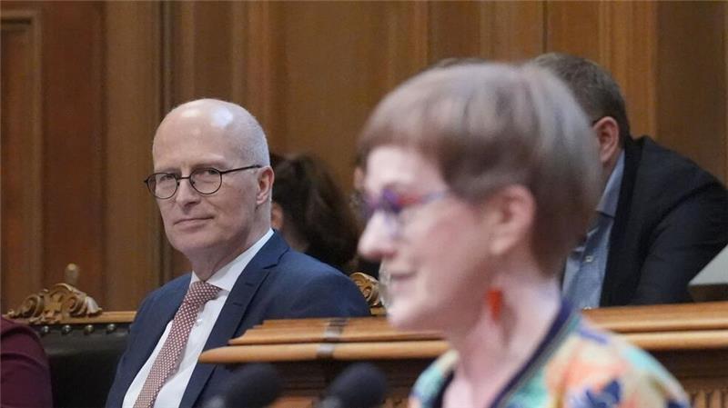 Die Opposition nutzt die letzte Sitzung der Hamburgischen Bürgerschaft zur Generalabrechnung mit fünf Jahren rot-grün unter Bürgermeister Peter Tschentscher.
