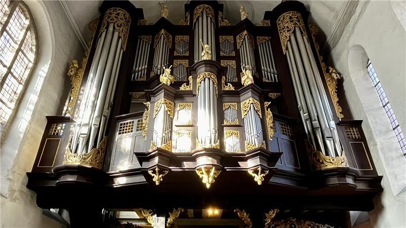 Neuer Kantor in Stade: Holger Brandt will Jugendliche zum Singen motivieren Die Orgel in der St.-Cosmae-Kirche stammt aus dem 17. Jahrhundert und ist europaweit bekannt.