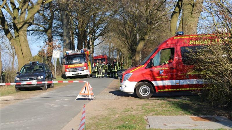 Die Ortsfeuerwehren aus Ottendorf, Ahlerstedt, Ahrenswohlde und Oersdorf waren rund 90 Minuten im Einsatz.