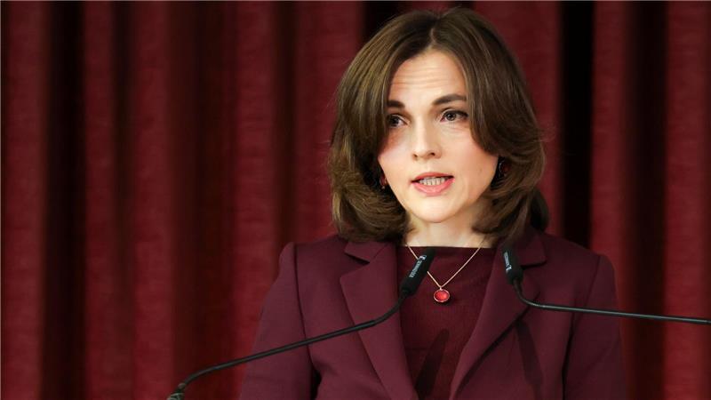 Die Ostbeauftragte Elisabeth Kaiser sieht Veränderungsbereitschaft in Deutschland, aber sie sorgt sich um Ungleichheit und Demokratieskepsis. (Archivbild)