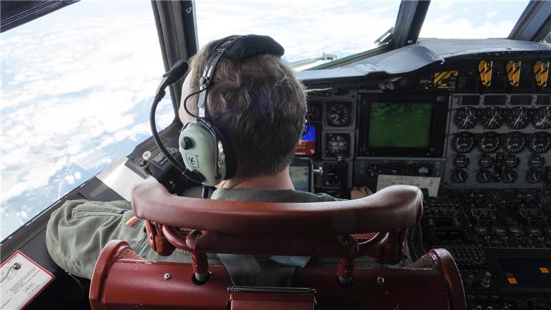 Die P-3C Orion ist während des Großmanövers Baltops in der Luft unterwegs. Die Maschine wird von zwei Nordholzer Piloten des MFG3 „Graf Zeppelin“ gesteuert. Auch von hier aus wird nach Luftverkehr und Schiffen geschaut. Foto: Julia Kelm