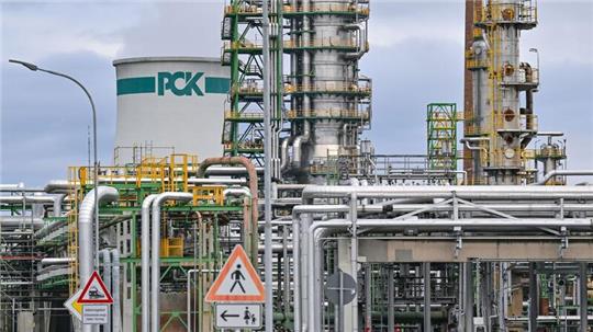 Die PCK-Raffinerie in Schwedt versorgt große Teile Nordostdeutschlands mit Benzin und Diesel.