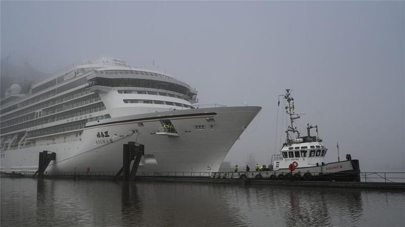 „Asuka III“: Neues Kreuzfahrtschiff der Meyer Werft steht vor Vollendung Die Papenburger Meyer Werft bereitet sich auf die Ablieferung ihres neuesten Kreuzfahrtschiffes „Asuka III“ vor.