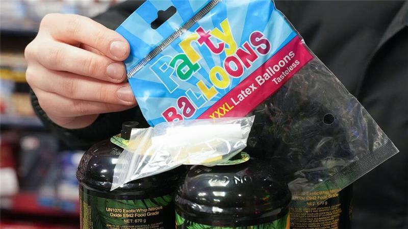 Die Partydroge gefährdet nach Angaben von Experten die Gesundheit von Kindern und Jugendlichen. (Symbolbild)