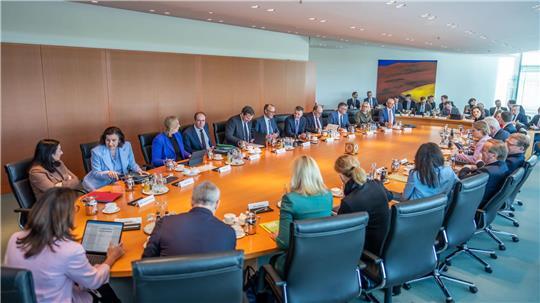 Die Phishing-Kampagne über den Messenger Signal hat auch das Bundeskabinett erreicht. (Archivbild)