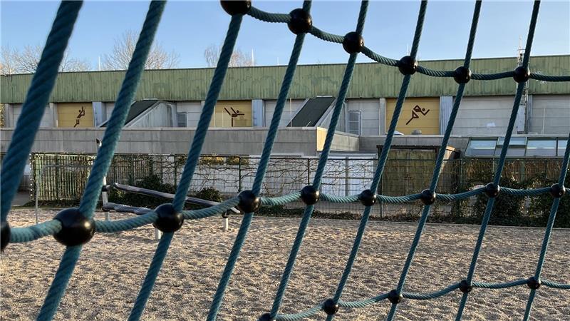 Buxtehuder Schulleiter schlagen Alarm - Neue Pläne für Haupt- und Realschule Die Pläne für die Hallensanierung und den Anbau eines fünften Hallenteils sollen im dritten Quartal in diesem Jahr vorgestellt werden.