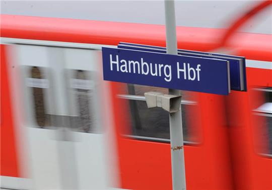 Die Pläne für einen zweiten S-Bahn-City-Tunnel zur Entlastung des Hamburger Hauptbahnhofs nehmen Gestalt an. Foto: Angelika Warmuth/dpa