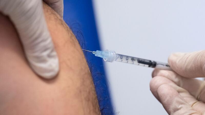 Lockdowns, Massen-Impfungen und Ausgangssperren wegen Mpox? Die Pockenimpfung ist seit Jahrzehnten bewährt. Im Zuge der Mpox-Diskussion gerät sie wieder in den Fokus von Impfgegnern. (Archivbild)