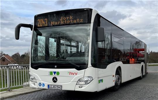 Die Politik in der Gemeinde Jork will den Busverkehr stärken. Foto: Vasel