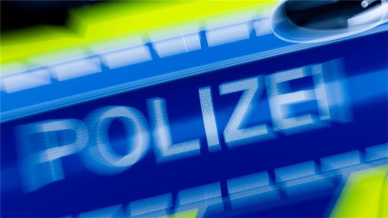 Die Polizei (Symbolbild) konnte den Fahre stellen. Gegen den alkoholisierten Mann wird nun ermittelt. 
