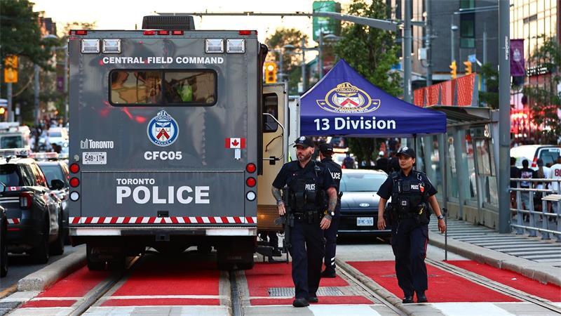Zwei Tote nach Schüssen bei Salsa-Festival in Toronto Die Polizei bleibt zunächst vor Ort.