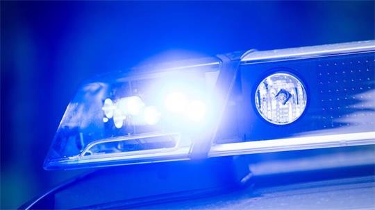 Die Polizei ermittelt nach dem Fund einer Leiche im Landkreis Osnabrück. (Symbolbild)