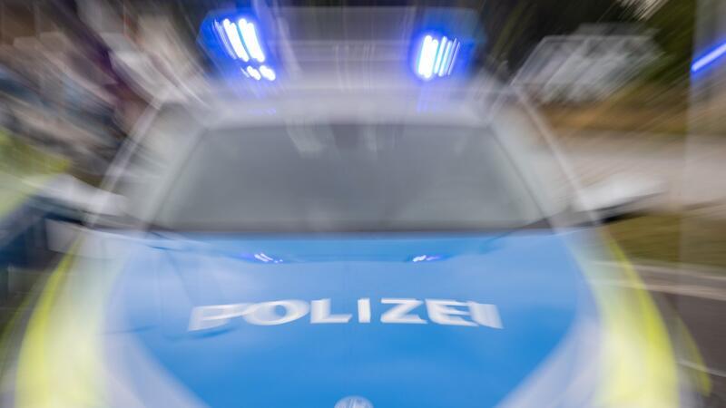 Die Polizei ermittelt zu den Zusammenhängen der Taten und startete erneut einen Zeugenaufruf.