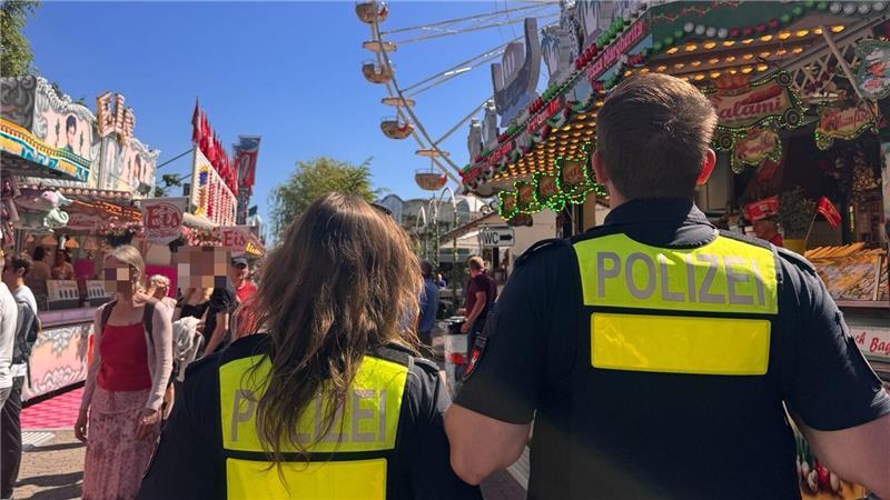 Die Polizei hatte für den Pfingstmarkt extra eine mobile Wache am Festgelände aufgebaut und war regelmäßig auf Streife.
