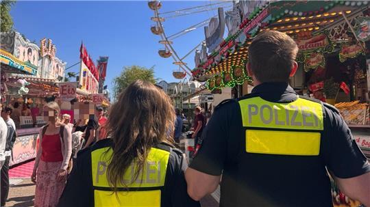 Die Polizei hatte für den Pfingstmarkt extra eine mobile Wache am Festgelände aufgebaut und war regelmäßig auf Streife.
