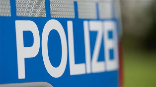 Die Polizei in Darmstadt hat einen 15-Jährigen wegen eines tödlichen Angriffs auf einen Obdachlosen in Untersuchungshaft genommen.