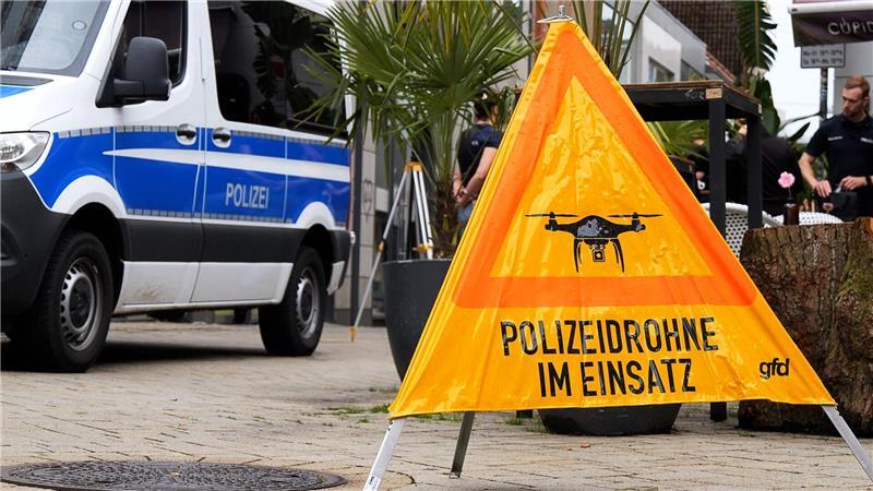 Die Polizei in Niedersachsen und Bremen setzt Drohnen ein. (Archivbild)