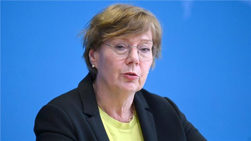 Drohnensichtungen in Norddeutschland - Spionageverdacht Die Polizei in Schleswig-Holstein verstärkt laut Ministerin Sabine Sütterlin-Waack deutlich die Drohnenabwehr. (Archivbild)
