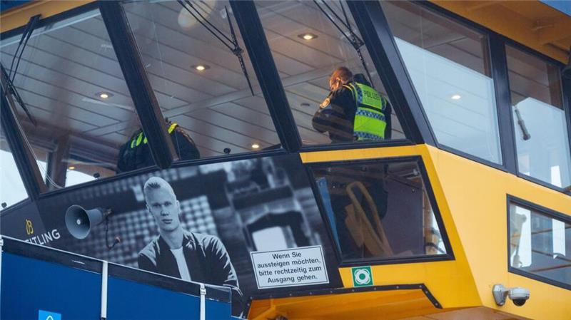 Die Polizei ist weiter auf der Suche nach der Unfallursache.