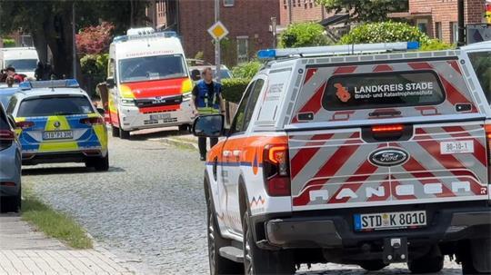 Die Polizei nahm zwei Menschen fest.