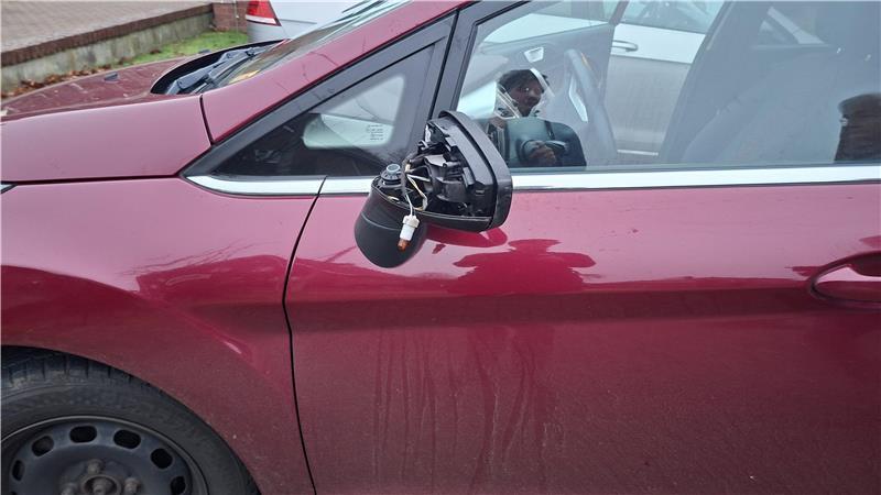 Die Polizei sucht Zeugen für einen Unfall in Harsefeld.