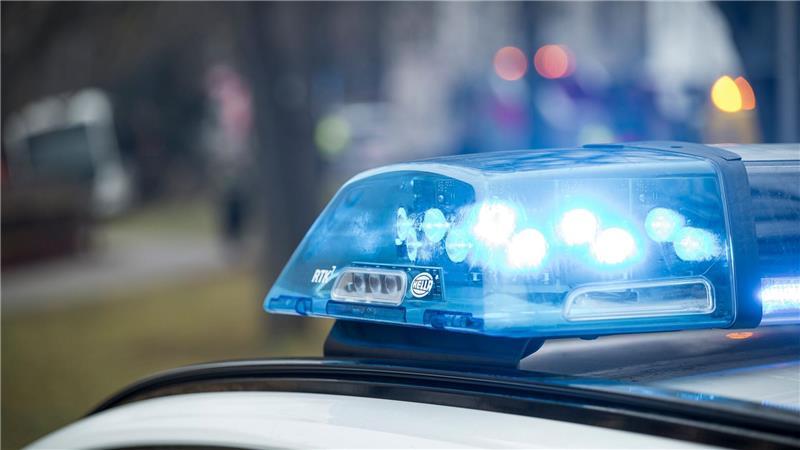 Frau bei Reiterfest sexuell belästigt Die Polizei sucht noch nach dem Täter. (Symbolbild)