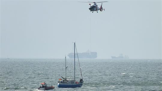 Die Polizei und die Seenotrettung starteten eine koordinierte Rettungsaktion.