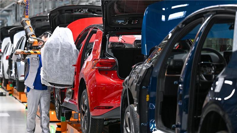 VW: Chipversorgung auch kommende Woche gesichert Die Produktion bei VW läuft auch nächste Woche weiter. (Archivbild)