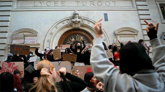 Die Proteste an Frankreichs Schulen dauern an.