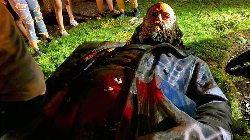 Trump-Regierung stellt umstrittene Statue wieder auf Die Proteste stießen eine Debatte über die Erinnerungskultur in den USA an. (Archivbild)
